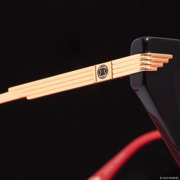 DIFF Black Widow Polarized Sunglasses Black Gold Frame Grey Lens Marvel Avengers - Picture 7 of 15